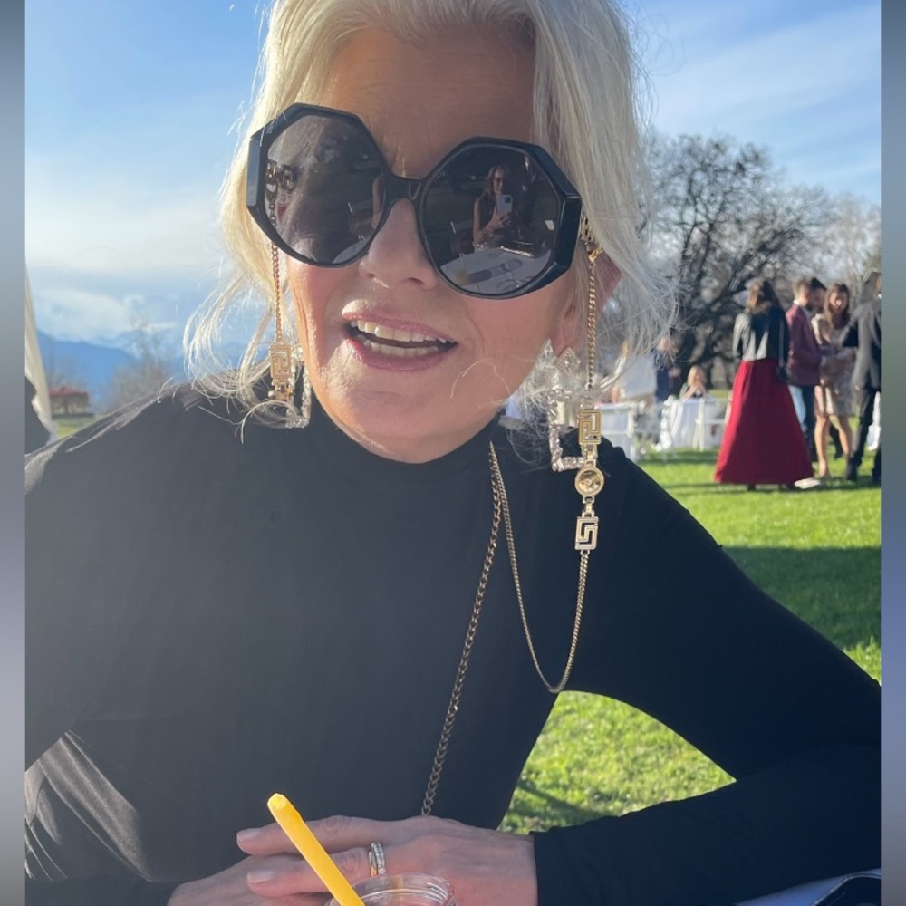 Meet your Posher, Angi1713